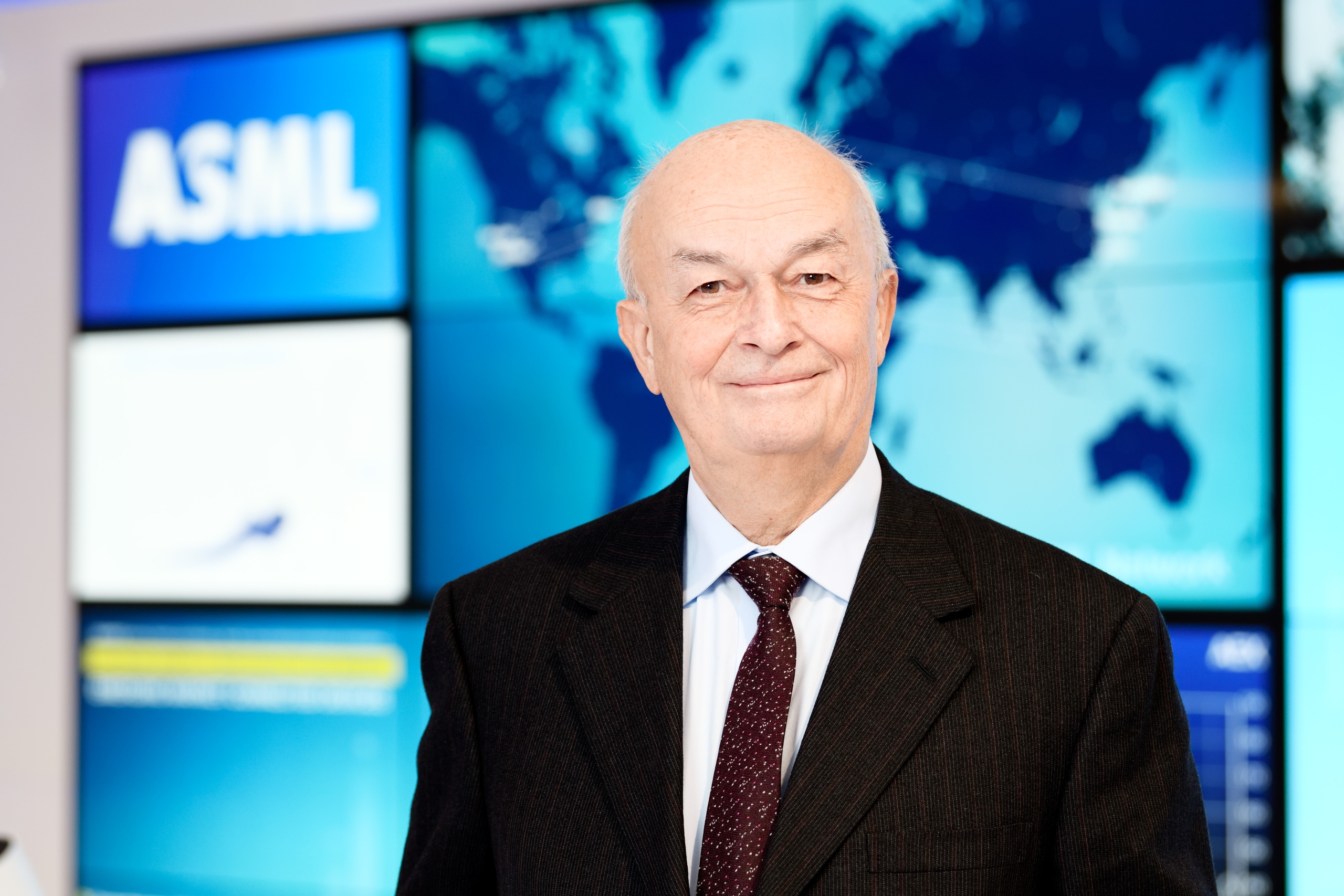 asml-20201231_g69.jpg