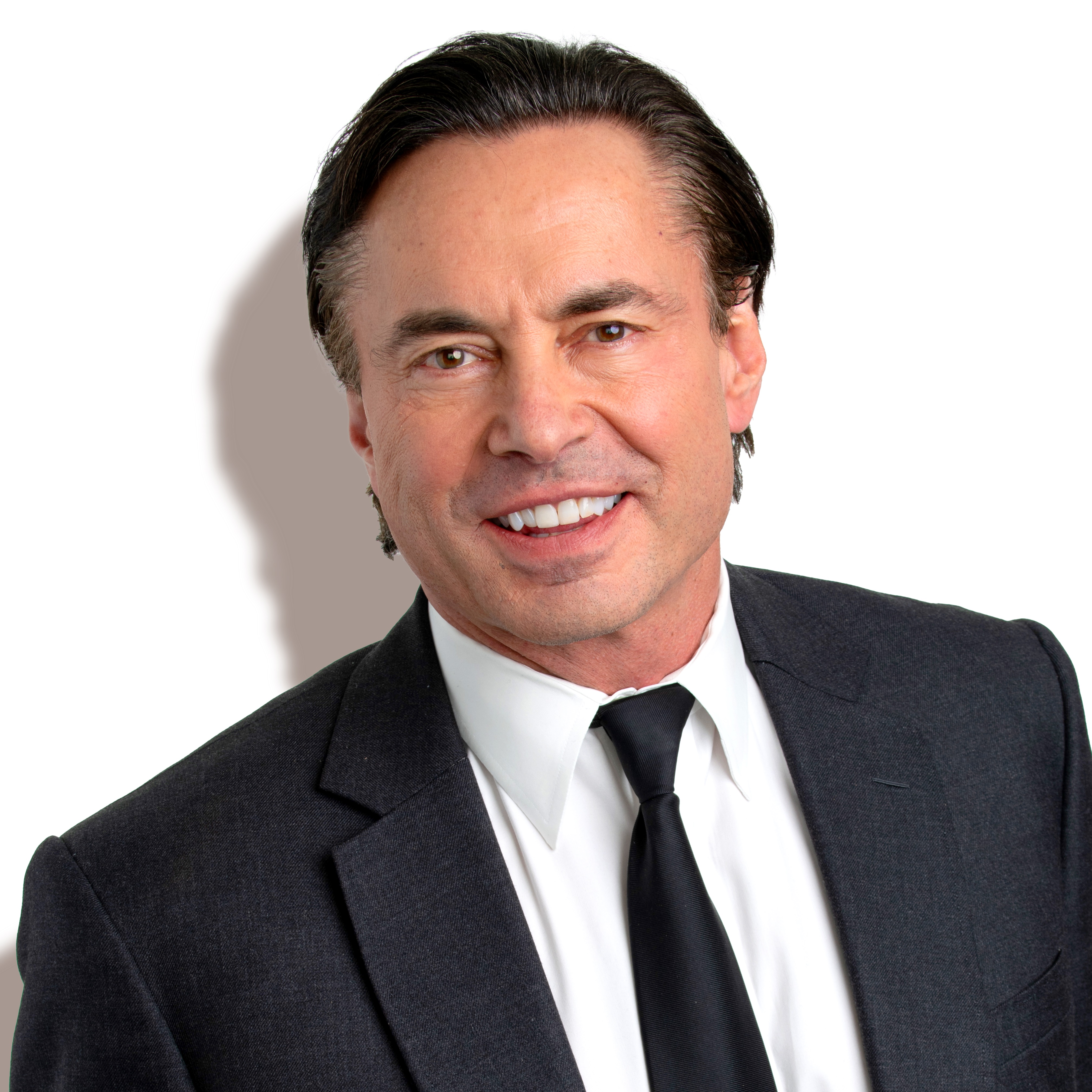 roberthaymanheadshot.jpg